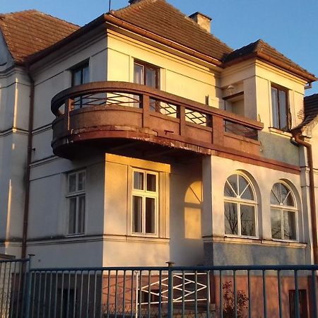 Maison d'hôtes U Nas Ve Vile à Cejc Extérieur photo
