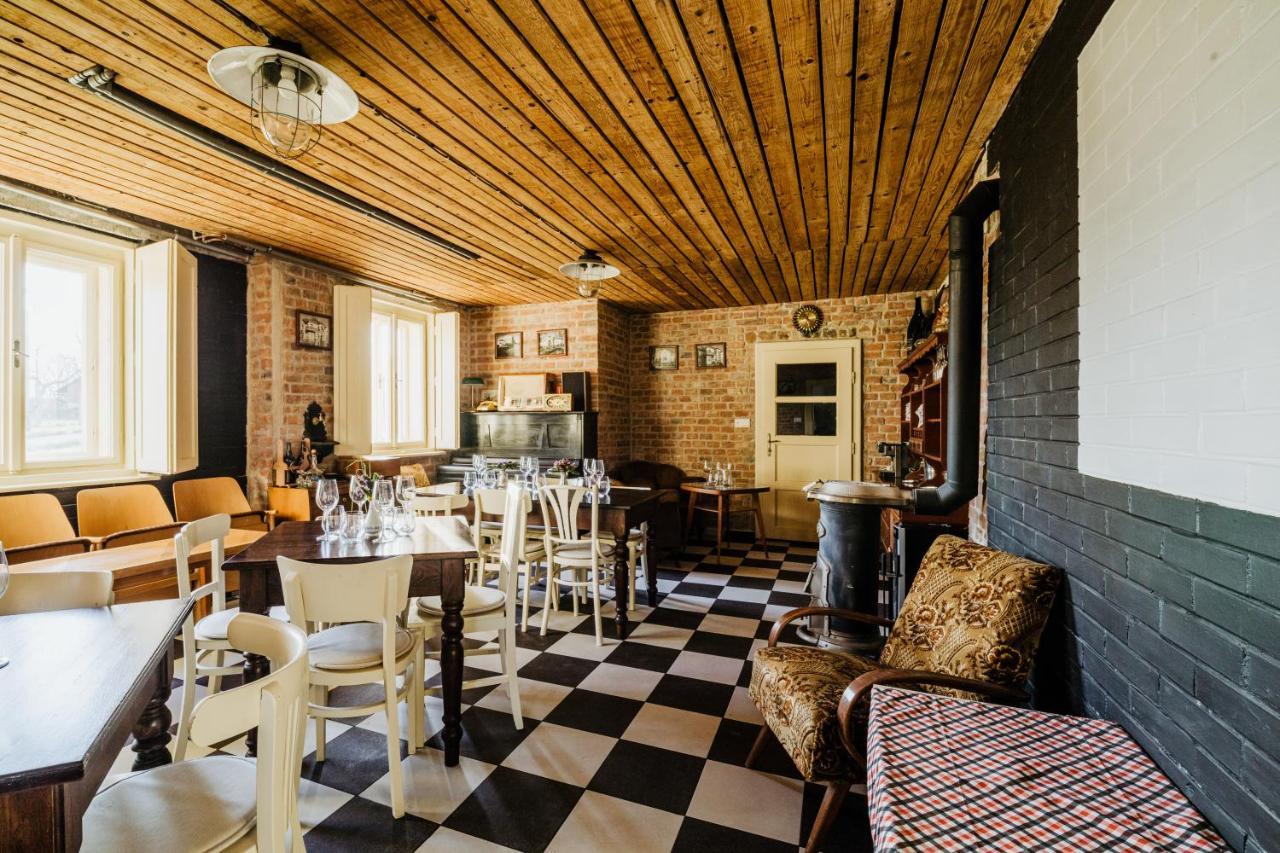 Maison d'hôtes U Nas Ve Vile à Cejc Extérieur photo