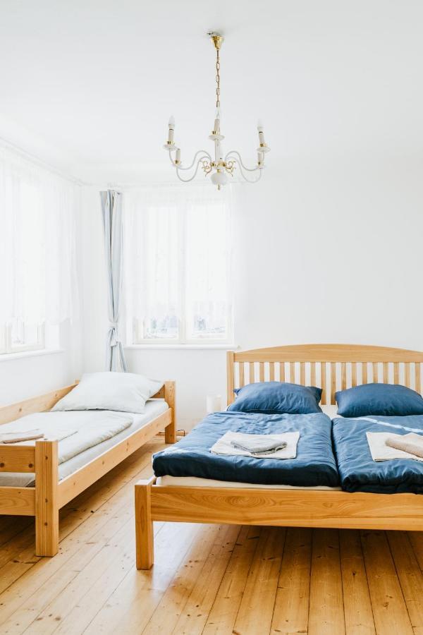Maison d'hôtes U Nas Ve Vile à Cejc Extérieur photo